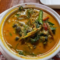 แกงคั่วหอยขม