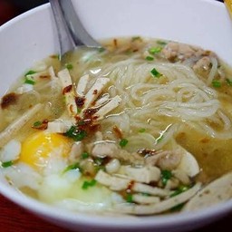 ร้านข้าวเปียกตา ยาย