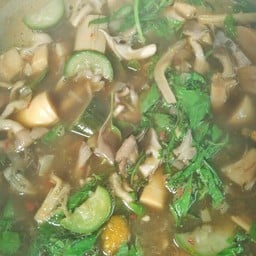 ส้มตำยายหน่อย