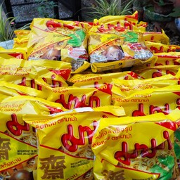 บะหมี่กึ่งสำเร็จรูป (รสเห็ดหอม)