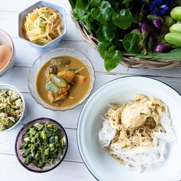 ขนมจีนแกงไข่เป็ด