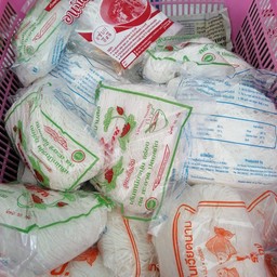 ก๋วยจั๊บเส้นสด