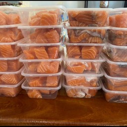 Fruits  From home ผลไม้พร้อมทานโกเด้น81