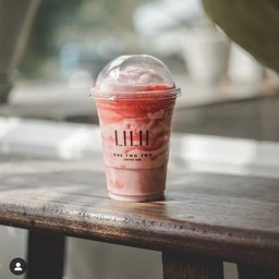 STRAWBERRY YOGHURT