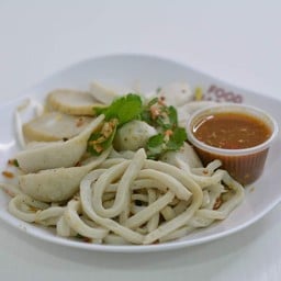 ก๋วยเตี๋ยวปลานายโก๋