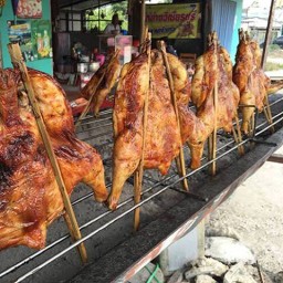 สถานี 366 ส้มตำ ไก่ย่างวิเชียร (เซเว่นไร่กล้วย)