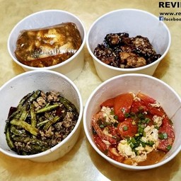 อาหารเดลิเวอรี่จะถูกแพ็คในกล่องกระดาษพร้อมทานได้ทันที