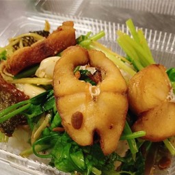 ปลาช่อนผัดคื่นไช่ราดข้าว