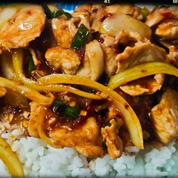 พริกเผาหมูราดข้าว