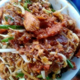 ผัดไทย ขนมผักกาดหน้าเพื่อนเกษตร