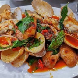 ผัดพริกเผาหอยลาย