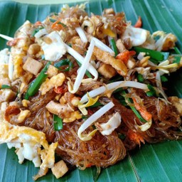 ผัดไทยวุ้นเส้น