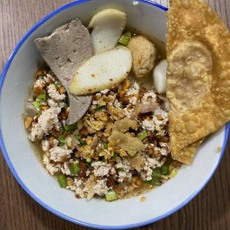 ก๋วยเตี๋ยวต้มยำบ้านแม่