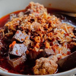 ขนมจีนน้ำเงี้ยว-ข้าวกั้นจิ้น ป้าศรีวรรณ