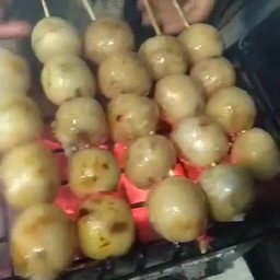 ไส้อั้ว