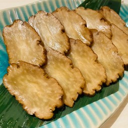 IBURIGAKKO  ( Pickled smoked-radish )