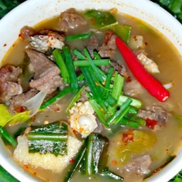 ต้มแซ่บเครื่องในเนื้อเปี่อย