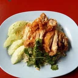 ร้านข้าวมันไก่หน้าสวนน้ำ