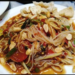 ตำซั่วขนมจีน