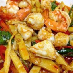 ผัดหน่อไม้กุ้ง