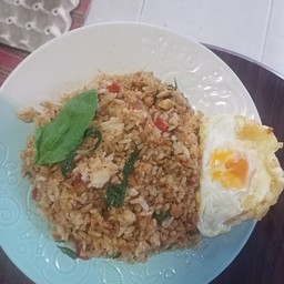 กะเพราไก่คลุกข้าว