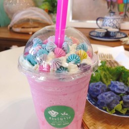 นมชมพู  +Topping