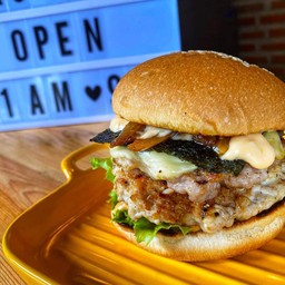 โชกุนดับเบิ้ล หมู-ไก่ Shugun Double Pork&Chicken