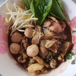 เจ๊อี๊ด ก๋วยเตี๋ยวหมูตุ๋น