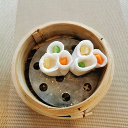 สามตาไส้กุ้ง