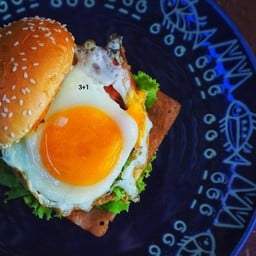 เบอร์เกอร์ไข่ดาว