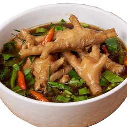 ซูปเปอร์ตีนไก่ตุ๋นยาจีน