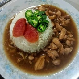 ข้าวหน้าไก่คุณชาย