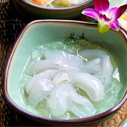 ลูกตาลลอยแก้ว (  Louktan Loykaew  )