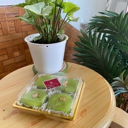 เปี๊ยะลาวาNawiz Halal เปี๊ยะเจ้าเก่า