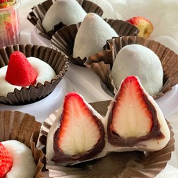 ไดฟุกุสตรอว์เบอรี่ถั่วแดง ไซด์ L