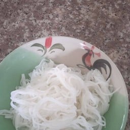 เส้นขนมจีน