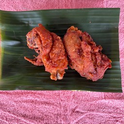 สะโพกไก่ทอด