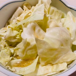 SHIO CABETSU( Cabbage with salt sauce )