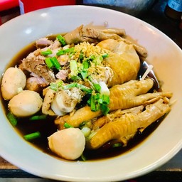 กินเตี๋ยวรวยเพื่อน