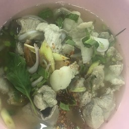 ต้มแซ่บกระดูกหมู