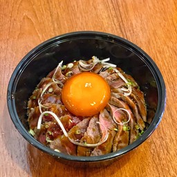 ข้าวหน้าเนื้อพรีเมียม ไข่ดอง