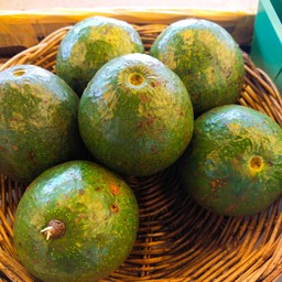 ร้านน้ำผลไม้ปั่นและป๊อปคอร์น