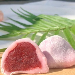 โมจิไส้สตรอว์เบอร์รี่