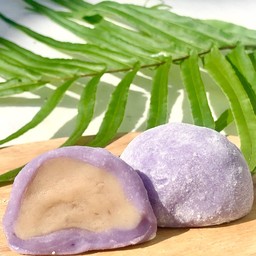 โมจิไส้เผือก