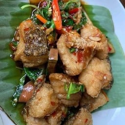 ผัดฉ่าปลากระพงราดข้าว
