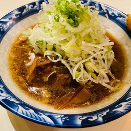 BUTA KAKUNI