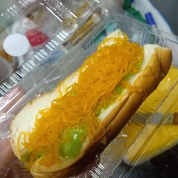 ขนมปังนึ่งสังขยาฝอยทอง