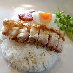 ข้าวหมูกรอบ