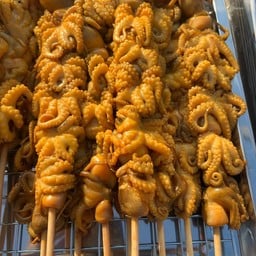 ปลาหมึกย่างพ่นไฟ