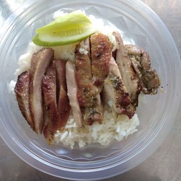 ข้าวมันไก่ย่างพิเศษ